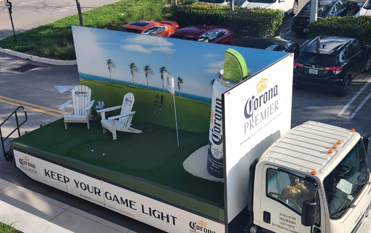 Traditional Billboards vs Mobile Billboards